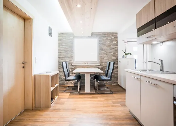 Hilber アパート *